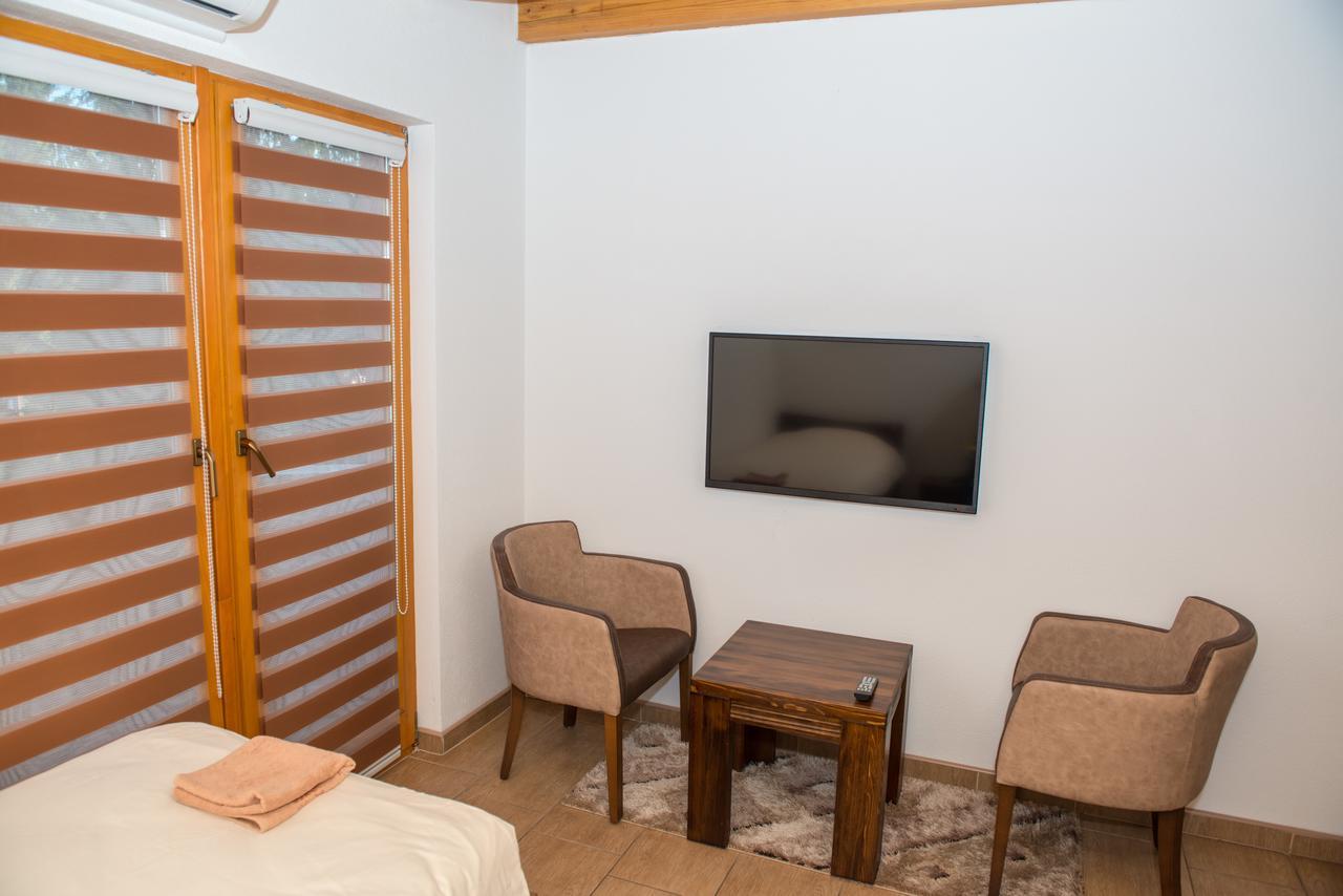 Motel Orhideja Donji Vakuf Exterior foto